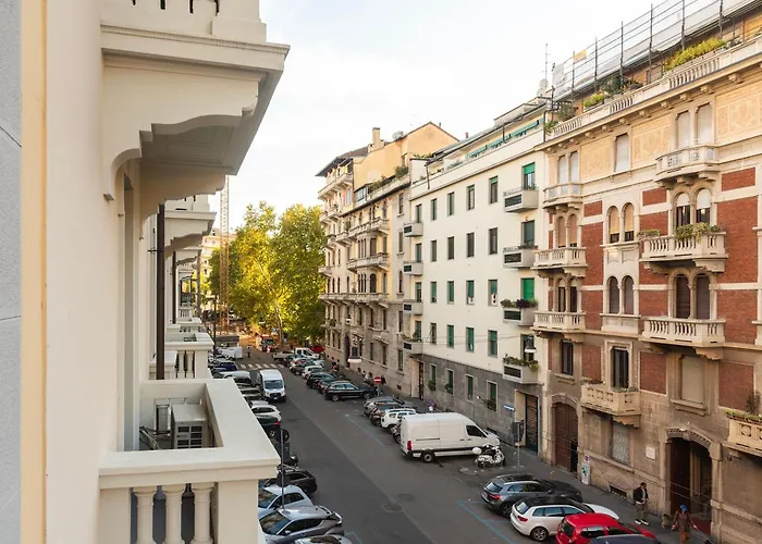 Апартаменты Youhosty - Compagnoni 8 *