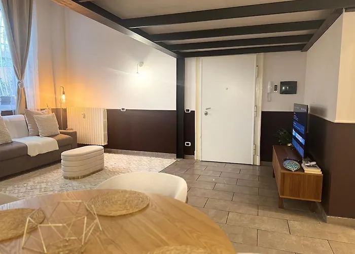 Acasadiimma Loft Elegante A 2 Min Da Metropolitana Porta Romana Con Wifi, Corte Interna *
