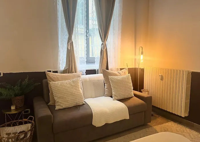 Acasadiimma Loft Elegante A 2 Min Da Metropolitana Porta Romana Con Wifi, Corte Interna