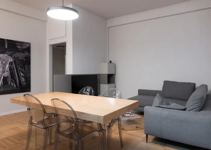 Elegance, Comfort And Charm In Moscova Apartamento *