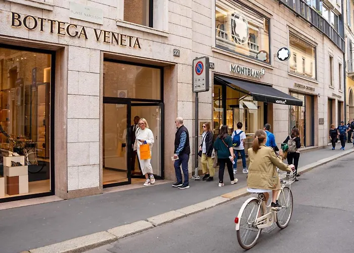 Appartement Brera Elegant Steps From Duomo, Montenapoleone, Design & Fashion Week