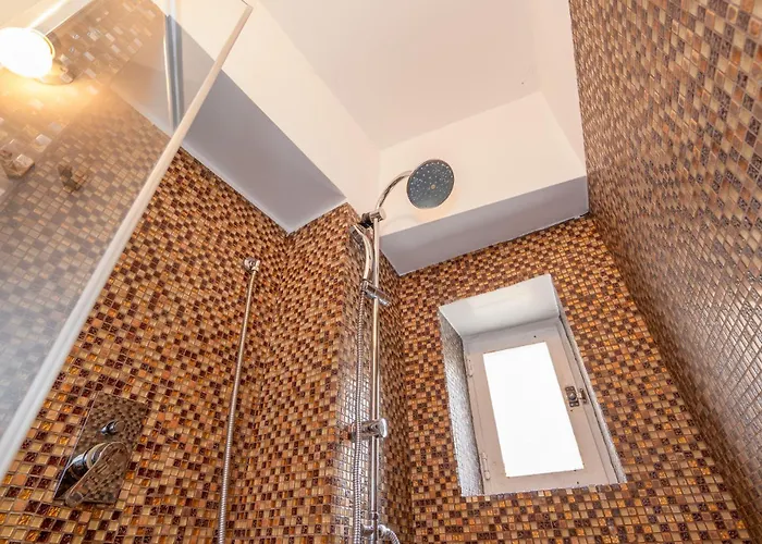 Apartment Modern One-bedroom Flat Near Corso Mailand