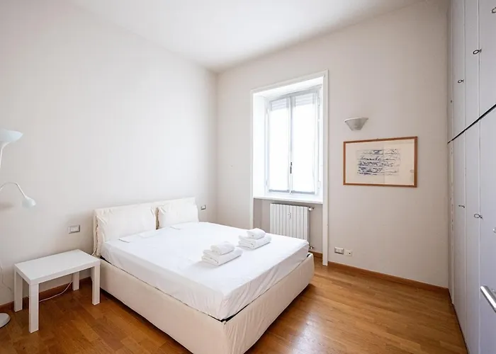 Elegant 3br 15 Min Walk To The Duomo, 2 Min To Sempione