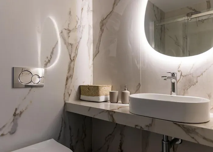 Dimora Montenapo شقة ميلان