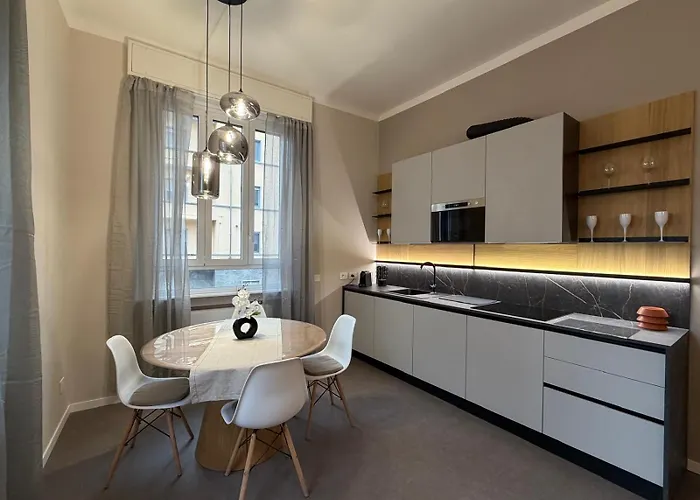 Apartman Leone 44 Fd Metro Tolstoi