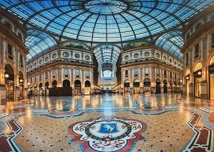 Boutique Flat Steps From Duomo Lägenhet Milano