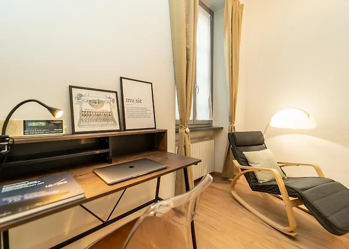 דירה The Artist's Nest - On The Navigli מילאנו