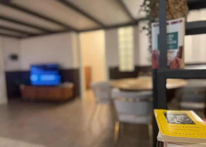 Apartment Acasadiimma Loft Elegante A 2 Min Da Metropolitana Porta Romana Con Wifi, Corte Interna Mailand