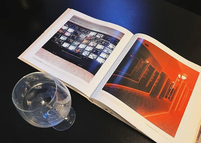 2-level Designer Loft In Isola District Apartment Milan