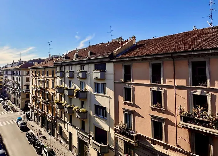 Sandrix - Stylish And Exclusive In Tricolore Apartament *