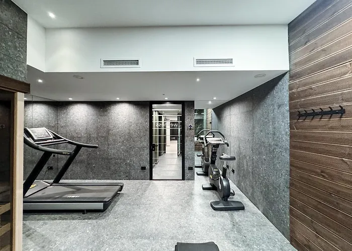 Apartament Medici5 - Luxury With Wellness Area Mediolan