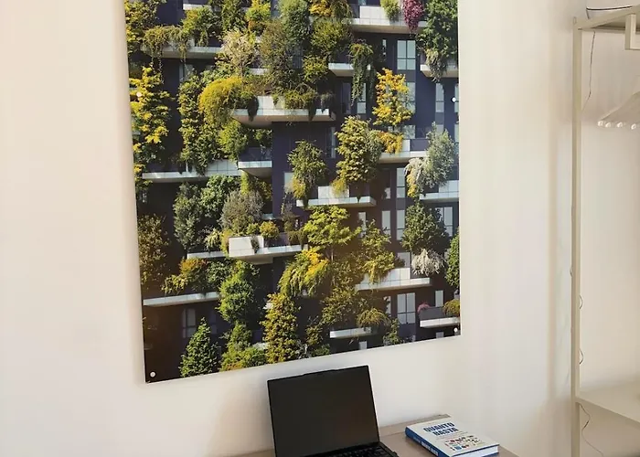 Premium Duomo Metro1, Comolake Trains11 דירה *