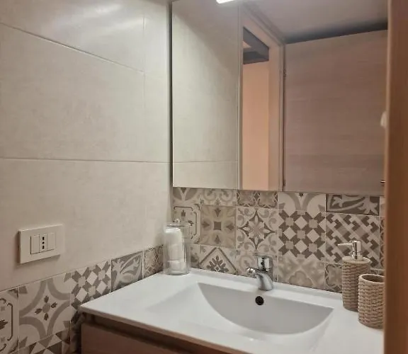 公寓 Acasadiimma Family Loft Bocconi-duomo Con Wi-fi Corte Interna Super Silenzioso