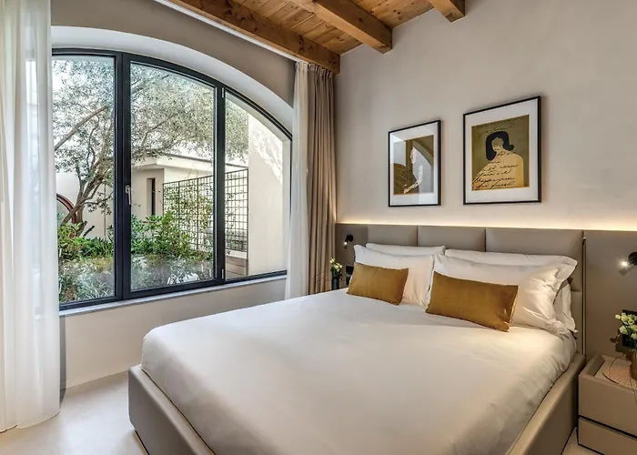 Appartement Seety Porta Romana Statue