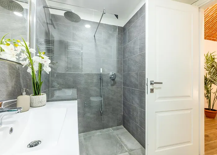 Colonna Lovely Loft - 10 Min Duomo - Buonarroti M1 דירה *
