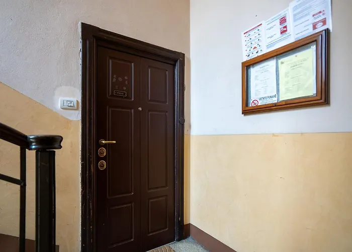 Guesthost - Relaxing Wooden 米兰