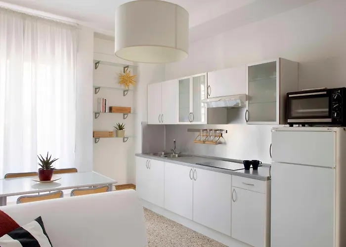 Up To - Residenze M6-m6a Milán