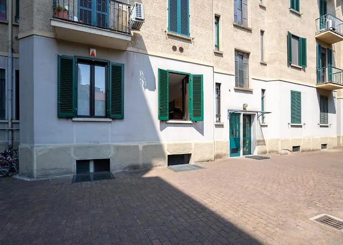 公寓 Guesthost - Relaxing Wooden 米兰