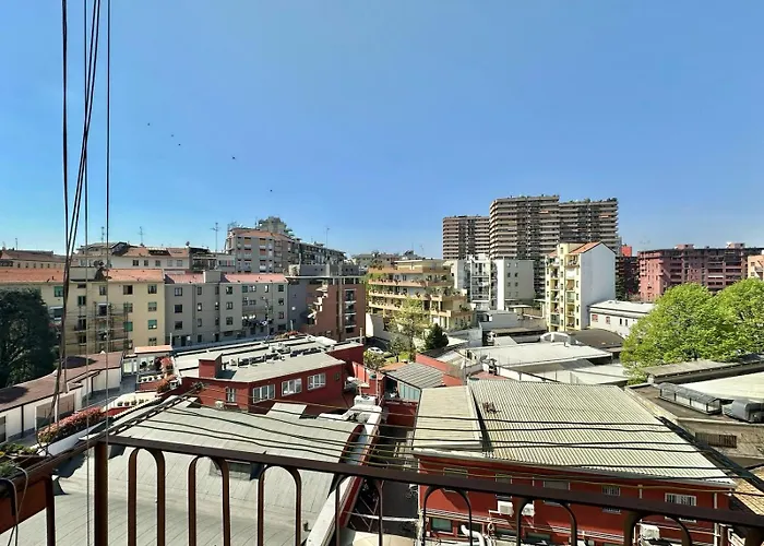 Metro M3 S&m Home, Comoda Soluzione Di Design, Con Collegamento Diretto A Duomo Di Milano, Stazione E Porta Garibaldi מילאנו