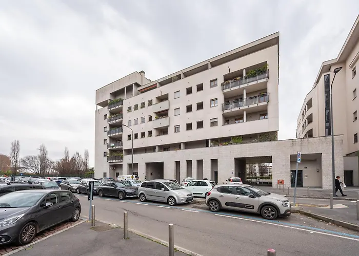 Tolstoj 1, Superior By Smartstay - Via Tortona, M4, Navigli *