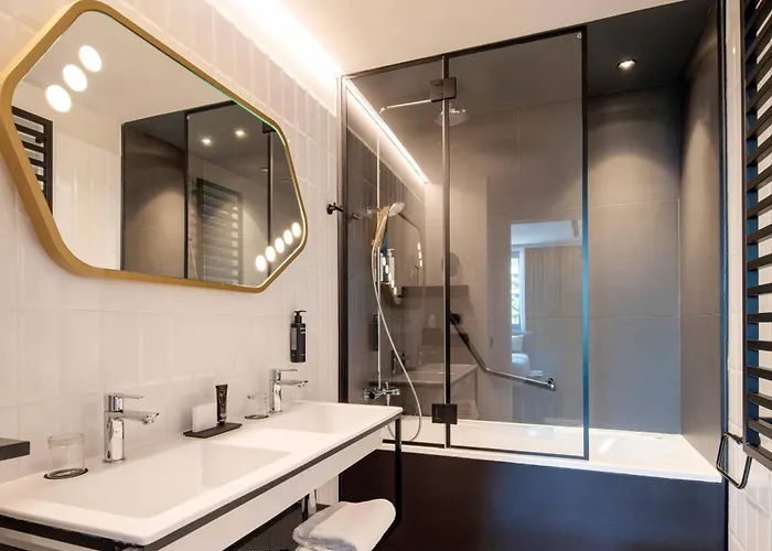 Urban Hive 4*