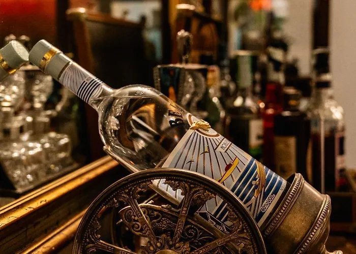 Townhouse 33 Boutique 4*