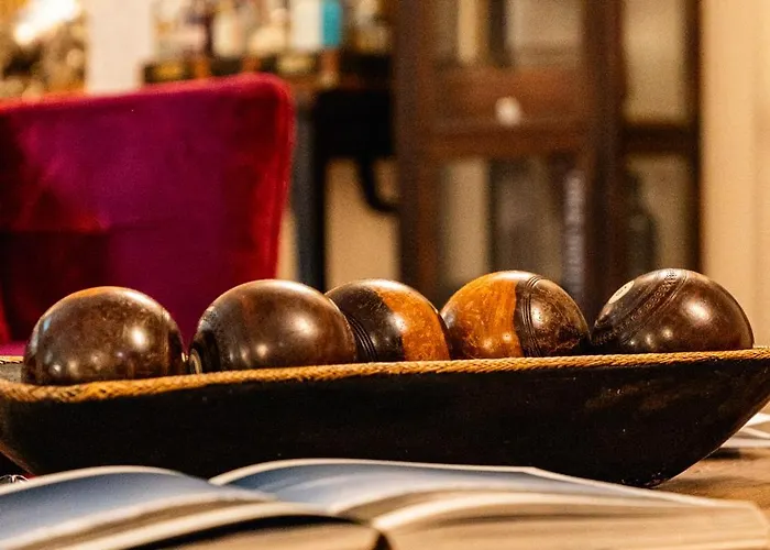 Townhouse 33 Boutique 4*