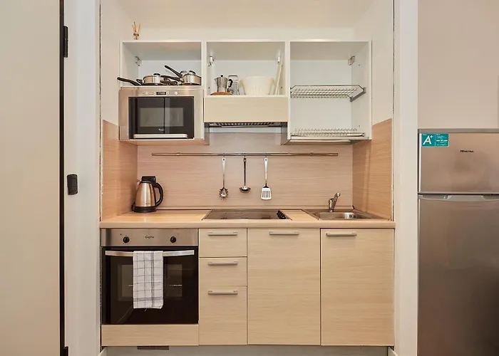 Pier Capponi Apartment Milan