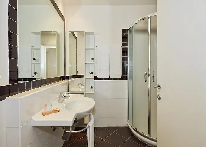 Pier Capponi Apartment Milan