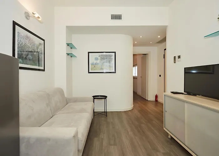 Pier Capponi * Milan