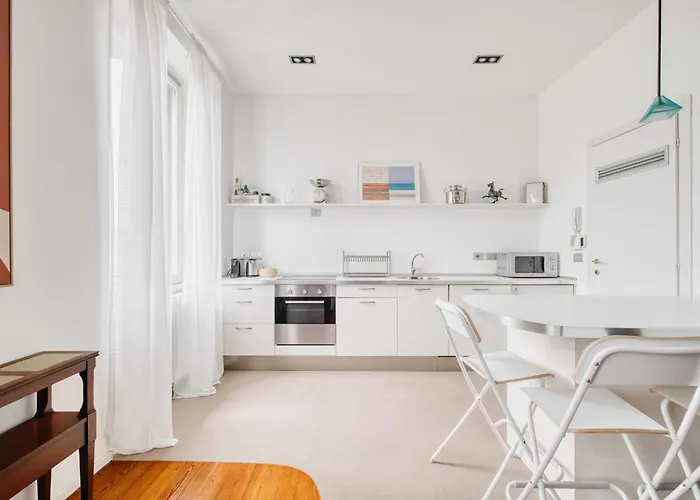 Appartement Stylish In Porta Venezia Milaan