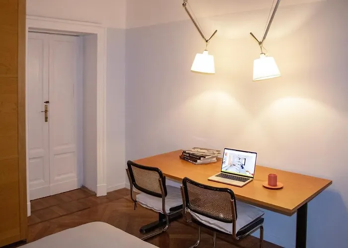 Chic Design 80 Sqm - Sleeps 6 - Metro 2 Min Appartamento *