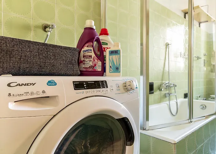 Dehomes - Ampia Casa In Centro 3 E 2 Bagni Appartement Milaan