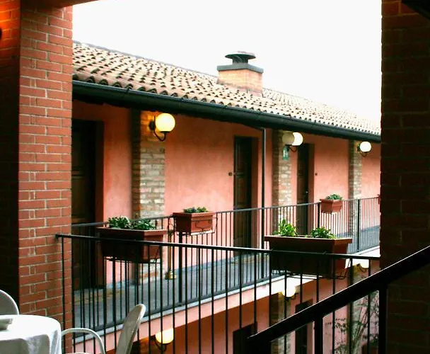 Excel Naviglio - Ca'bianca ホテル 4*