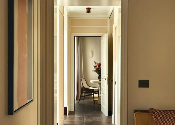 Rocco The Carlton 5*