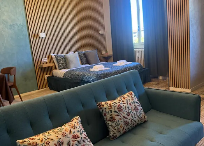 Гостевой дом Bicocca Niguarda A 15min Dal Duomo 4*