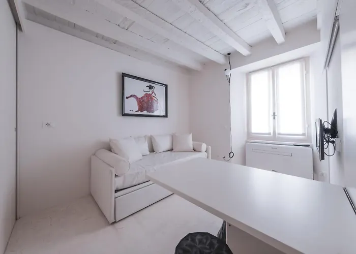 Apartmanhotel Sempione11suites 4*
