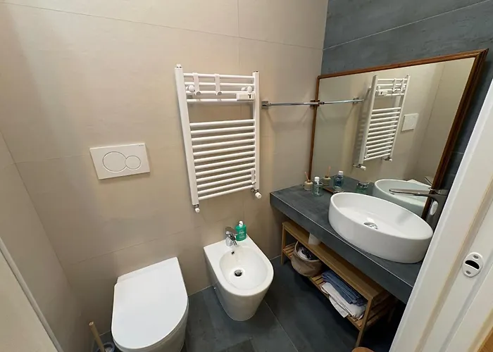 Chiara's Place לינה וארוחת בוקר מילאנו