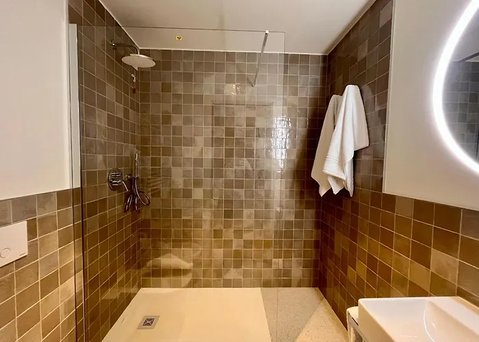 Relstay - Vercelli Apartmanhotel