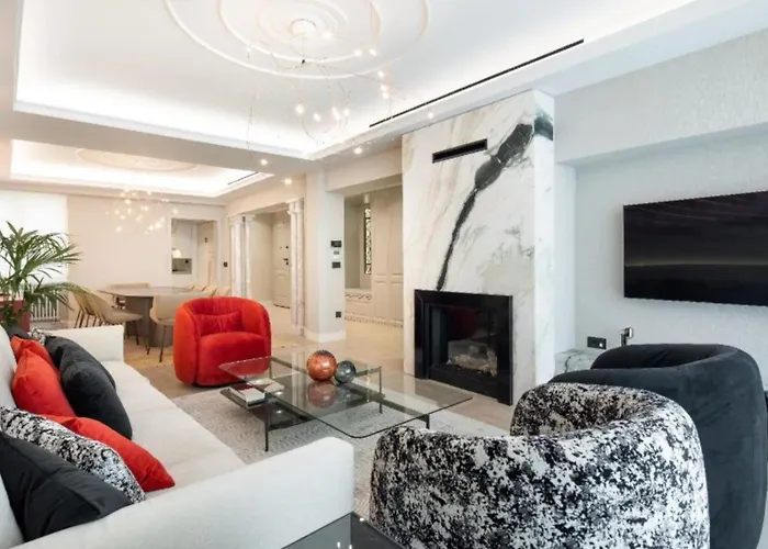 Bed & Breakfast In Piazza Duomo *