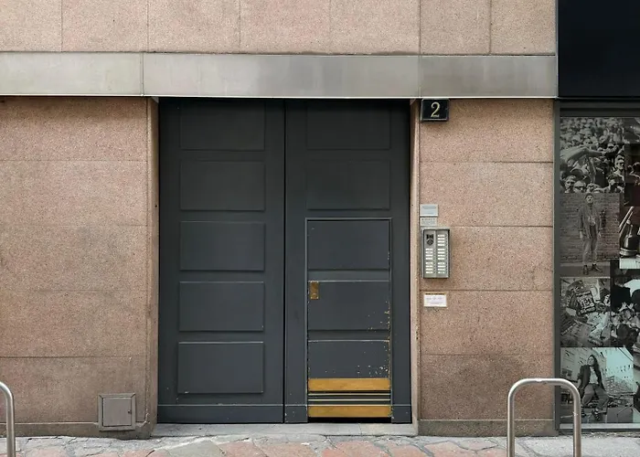 Maisons Via Dei Piatti - Mono * Milán