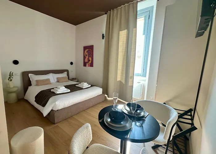 Aura Navigli Apartment *