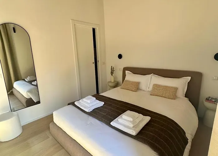 Apartment Aura Navigli *