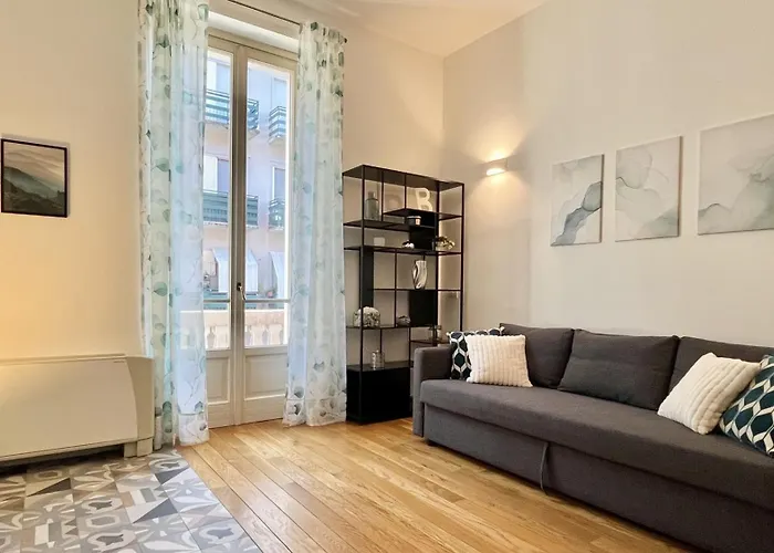 Accogliente Bilocale Con Due Balconi Vicino Metro M5 Apartament Mediolan