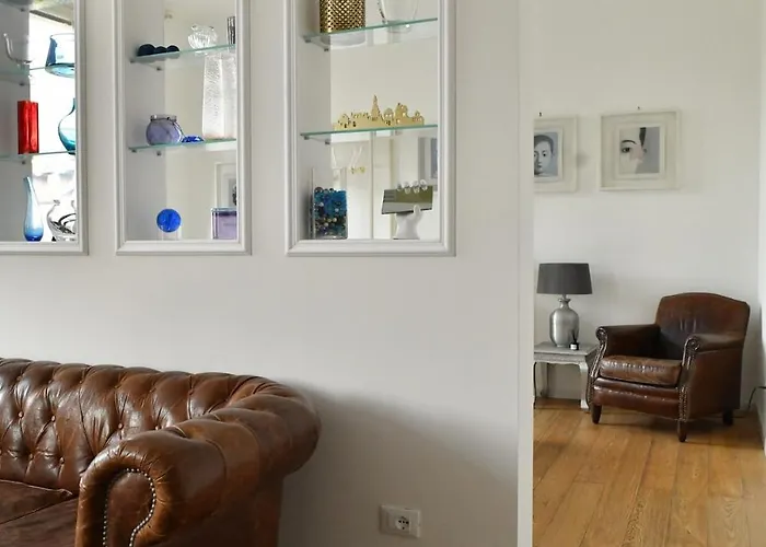 Appartement Maison Duchamp Moderno In Casa D'epoca Milan