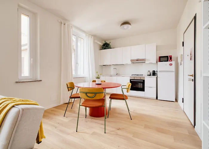Modern And Strategic 1-br Flat D - Station Apartmán Milán