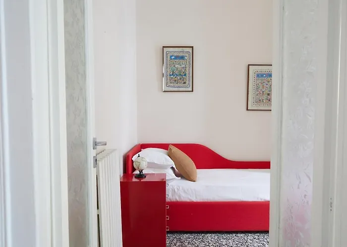 Spacious And Comfortable - Porta Romana *