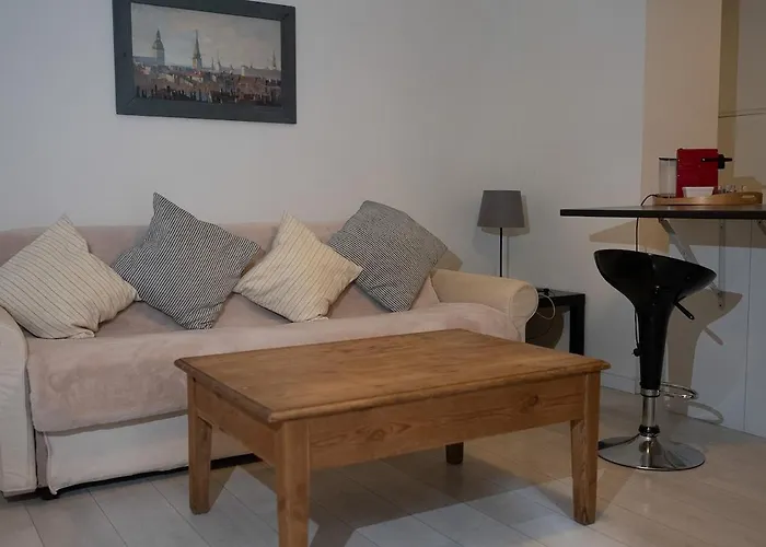 Daire Central Milan Apartment *