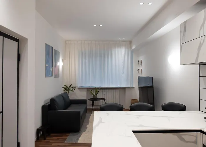 Luxury For 6 Person In Duomo - Mirable Pm Milaan