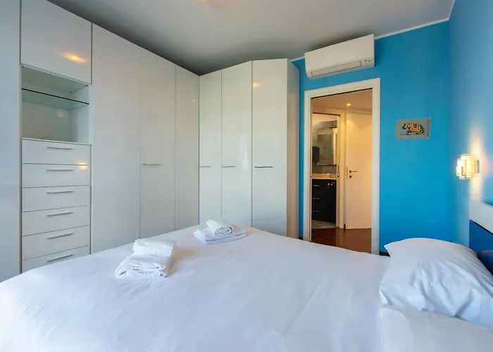 I-host Spacious 2br With 2 Baths & Balcony *